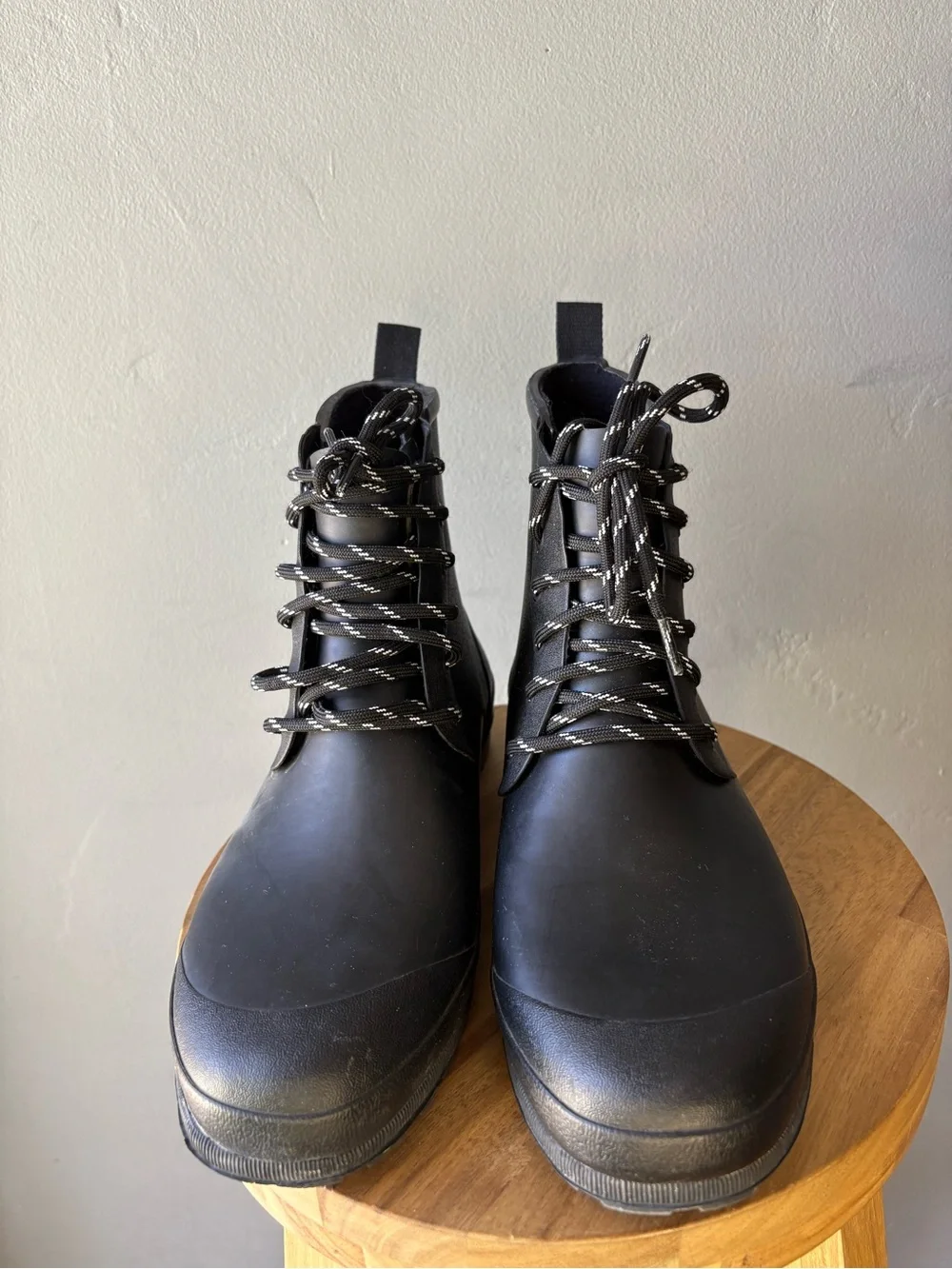 Madewell The Lace-Up Lugsole Rain Boot Black ~ Size 8